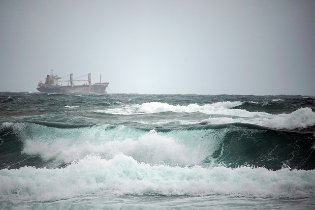 boat,ship,jetski