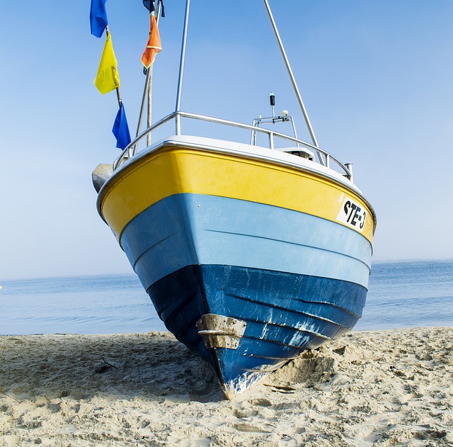 boat,boats,sailboat,jetski,ship,yacht