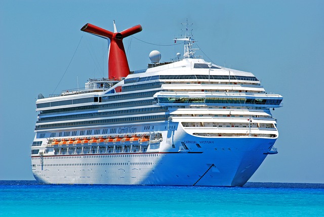 boat,boats,sailboat,jetski,ship,yacht
