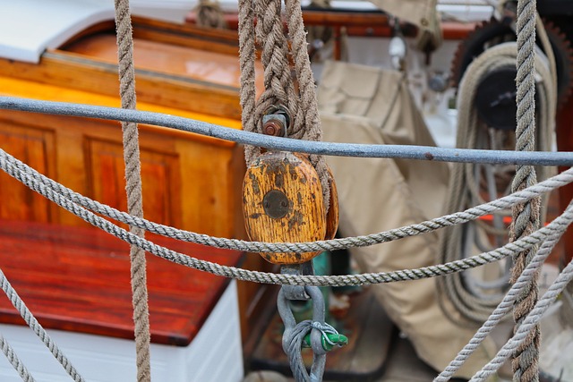 boat,boats,sailboat,jetski,ship,yacht