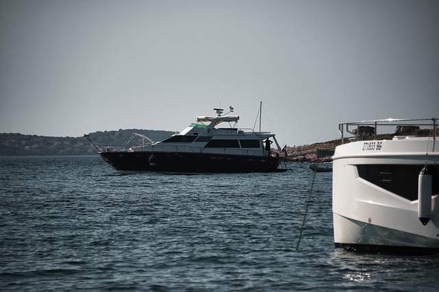 boat,boats,sailboat,jetski,ship,yacht