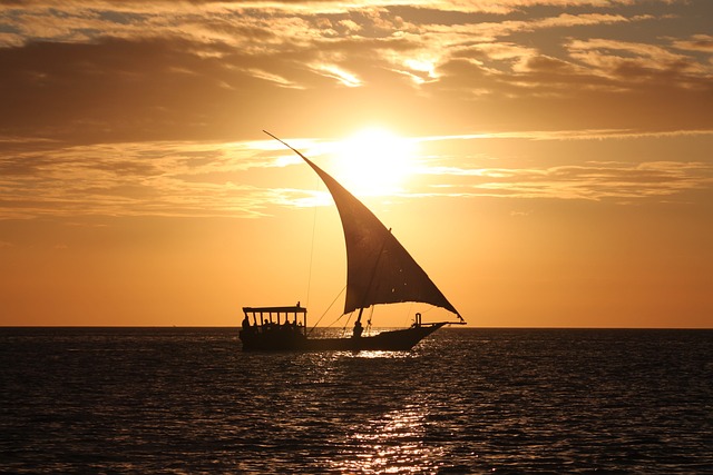 boat,boats,sailboat,jetski,ship,yacht