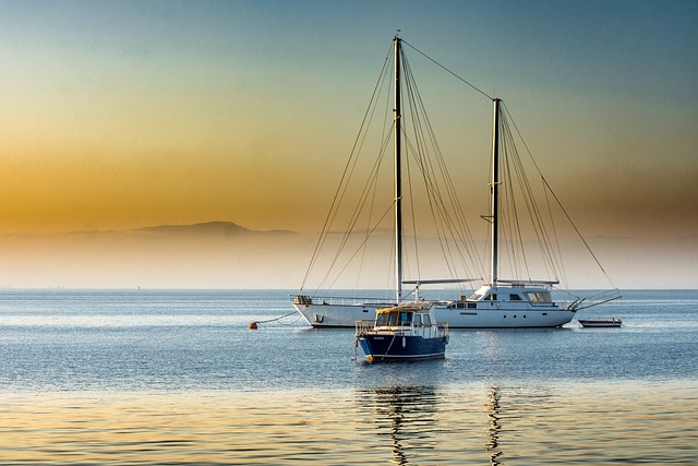boat,ship,jetski