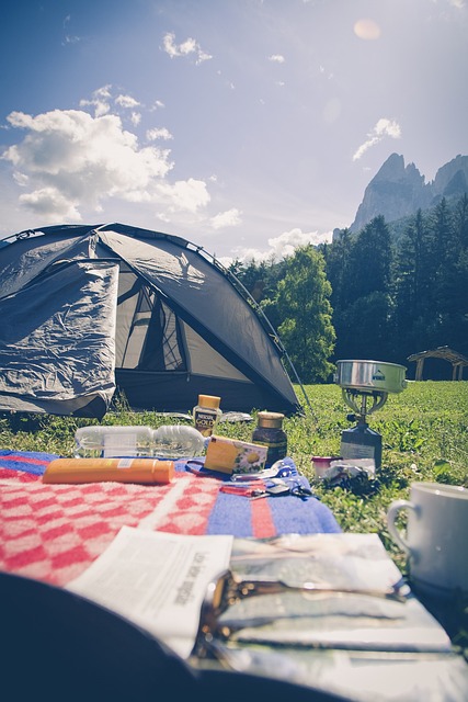 flashlight,camping,outdoors