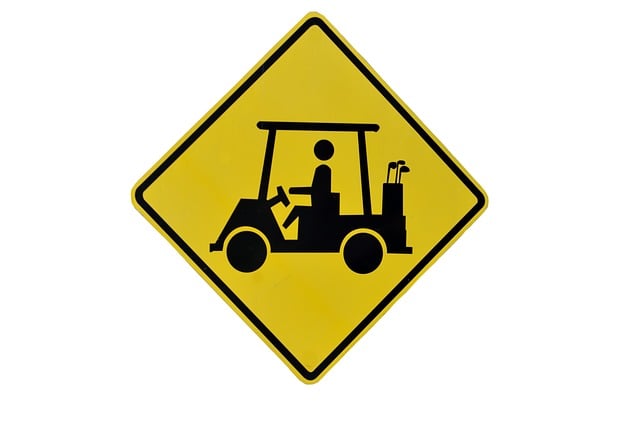 golf cart,golf,golfing