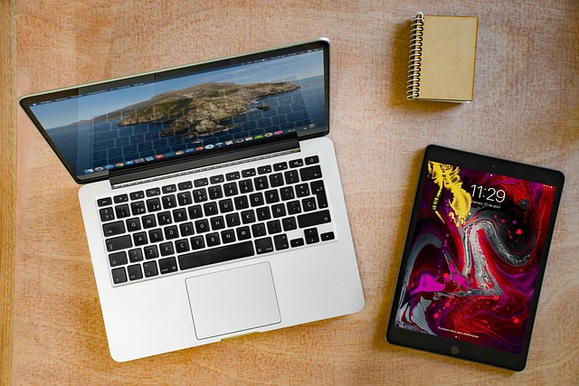 ipad, apple ipad