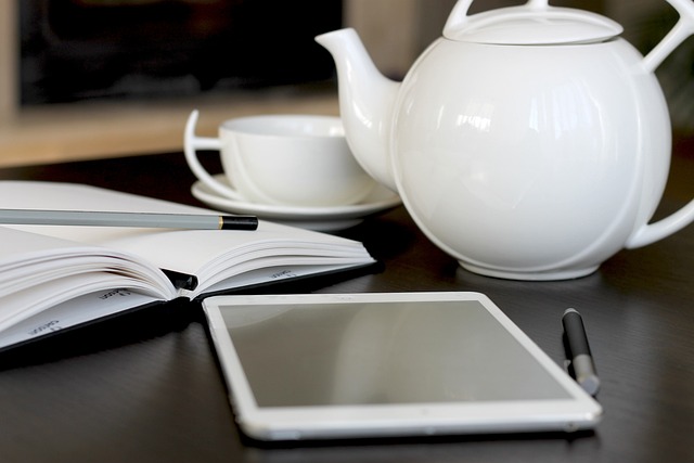ipad, apple ipad