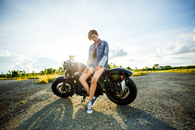 motorcycle,motorbike