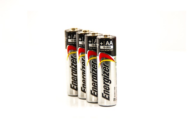 airtagbutton-battery-640x480-49152431.jpeg