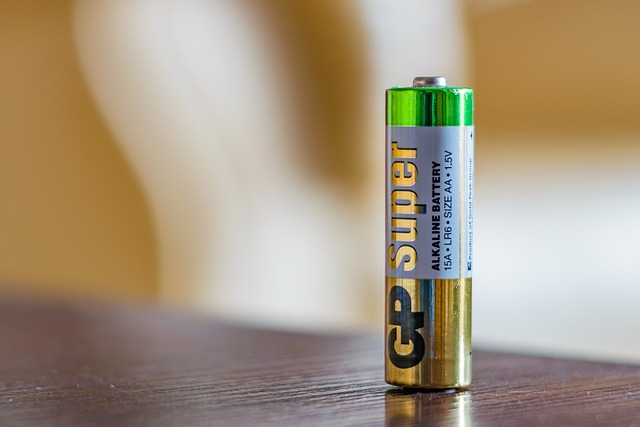 airtagbutton-battery-640x480-71069279.jpeg