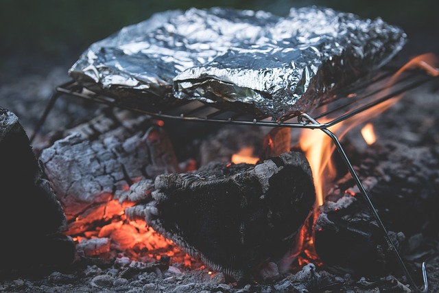 flashlightcampingoutdoors-640x480-23110234.jpeg