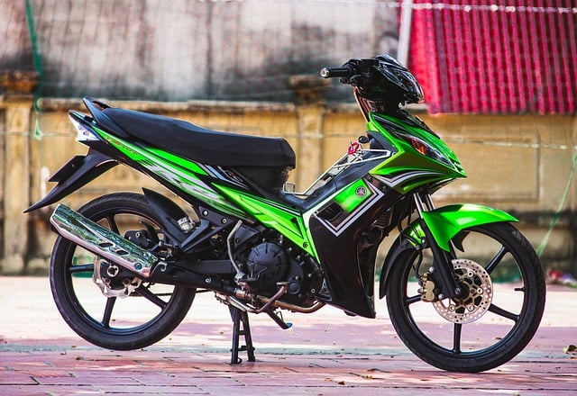 motorcycle,motorbike