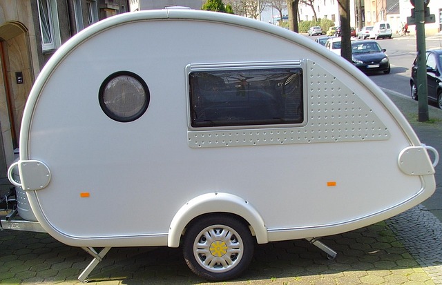 rvrecreational-vehiclecamper-640x480-64178010.jpeg