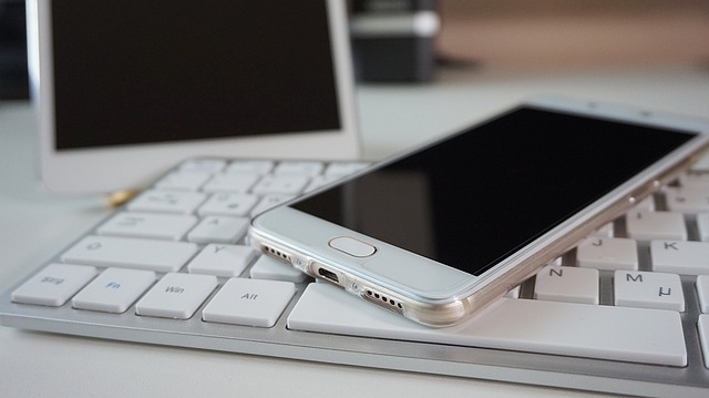 ipad, apple ipad