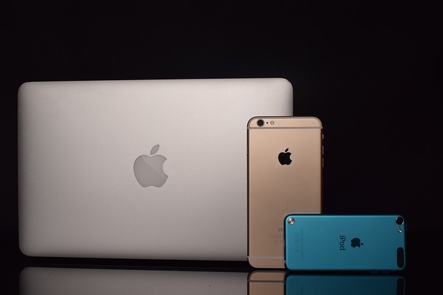ipad, apple ipad