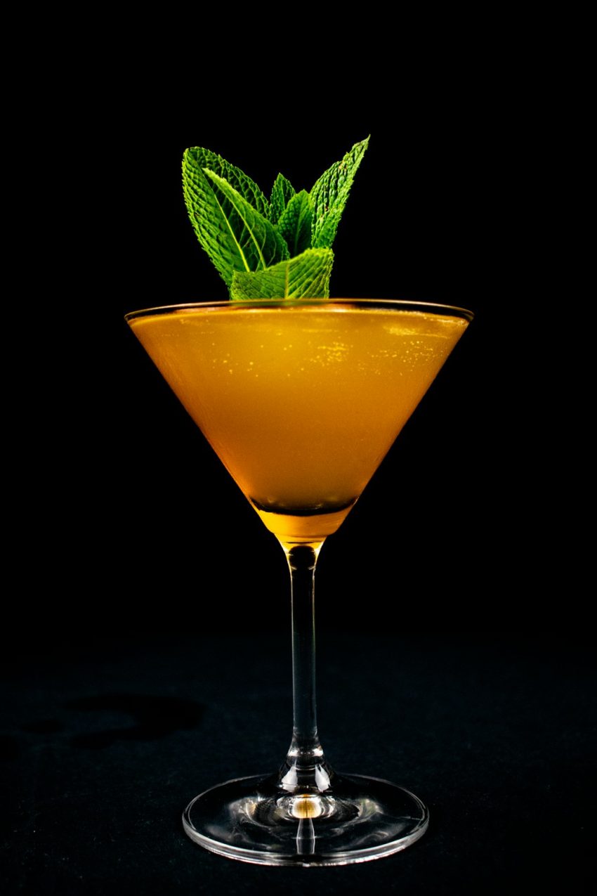 cocktail-640x480-81828079.jpeg